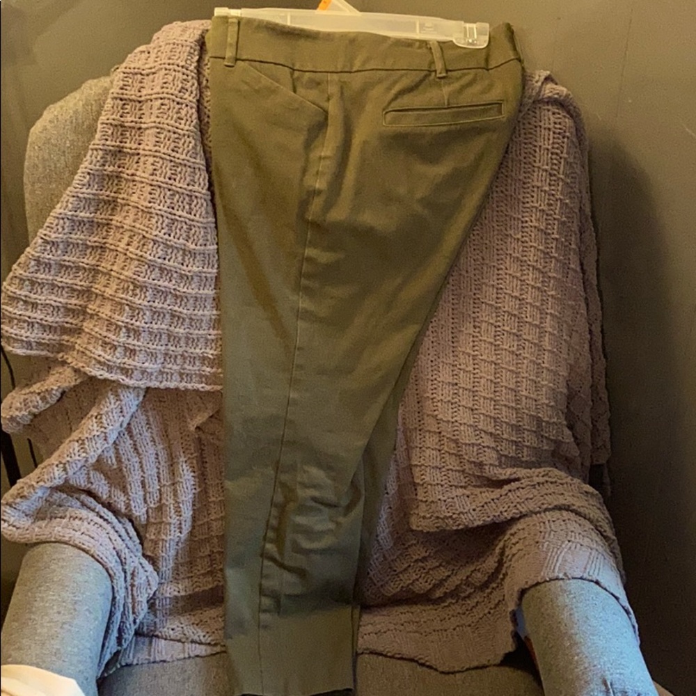NY & CO size 8 crop pants